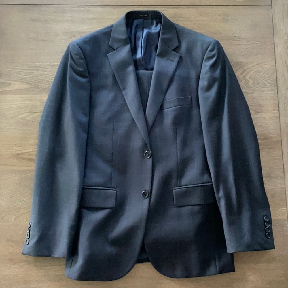 Joe Joseph Abboud Navy Windowpane Suit